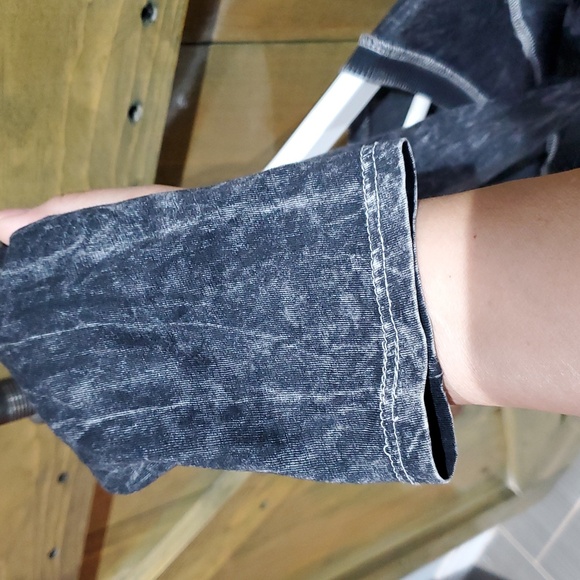 Vocal Charcoal VNeck Bling Long Sleeve Shirt Fleur De Lis Cowboy Boot Gun Pistol - Picture 4 of 7